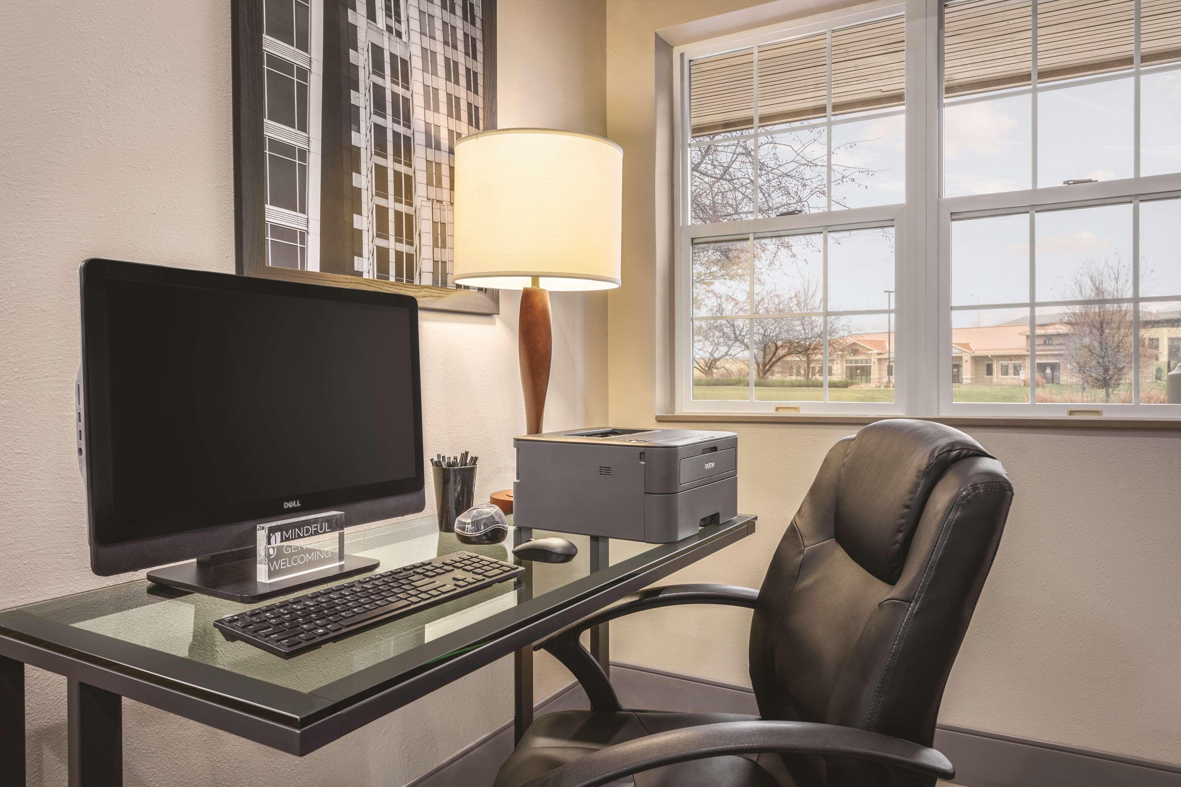 Country Inn & Suites By Radisson, Dakota Dunes, Sd Esterno foto