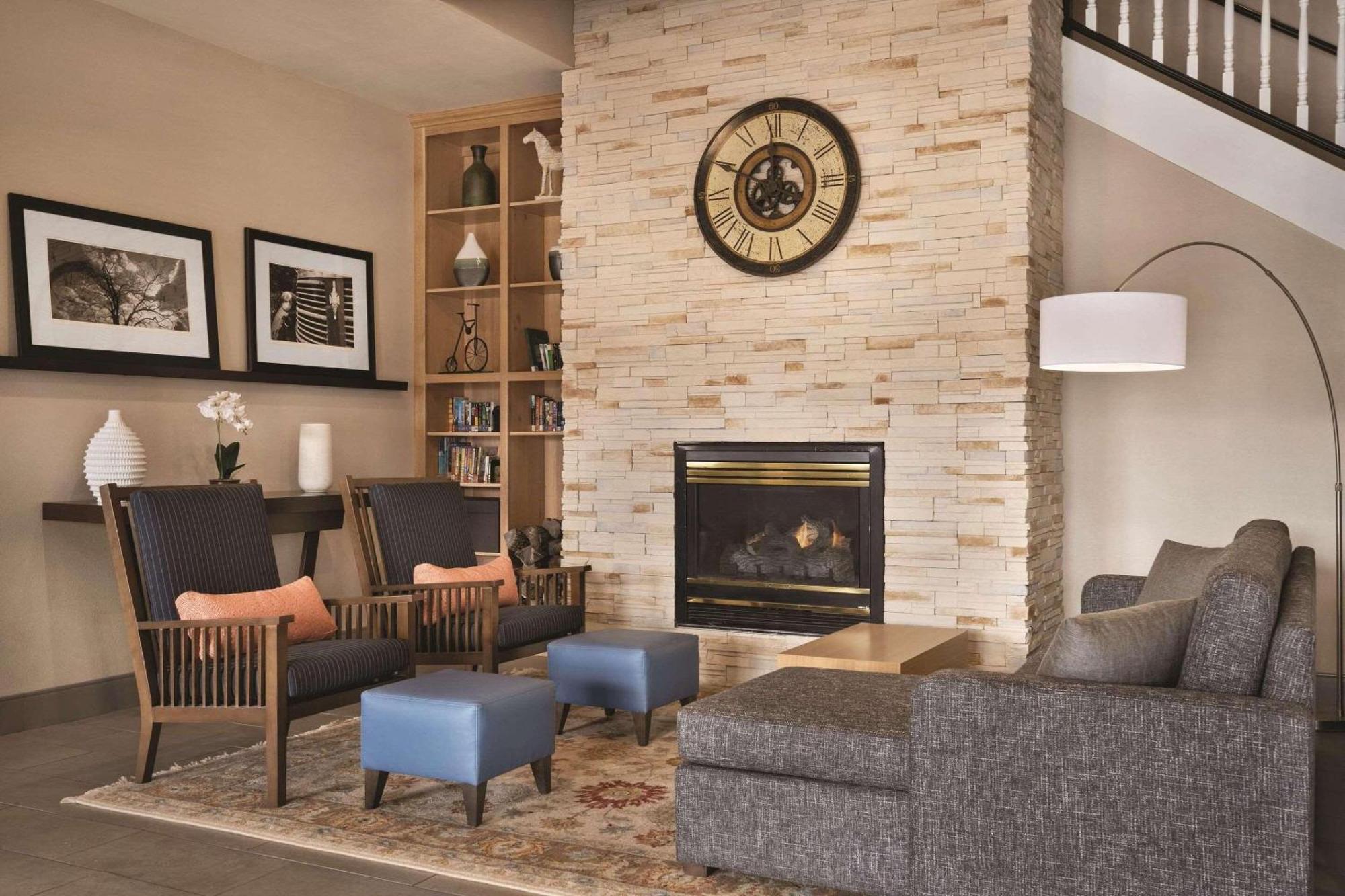 Country Inn & Suites By Radisson, Dakota Dunes, Sd Esterno foto